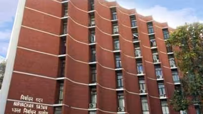 ECI alerts Delhi Police about fake news on indelible ink, asks Twitter to pull down tweets