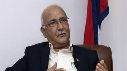 லேப்டாப் யூஸ் பண்ணத் தெரியலையா ? அமைச்சர் பதவி அம்பேல்…. அரசு அதிரடி உத்தரவு ….