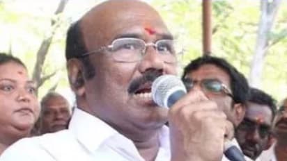 குண்டும் குழியுமான சாலைகள் விரைவில் சீரமைக்கப்படும்: அமைச்சர் ஜெயக்குமார்