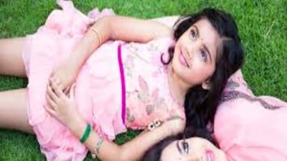 மகளை வைத்து ஆசையை நிறைவேற்றிக்கொண்ட நடிகை மீனா..!