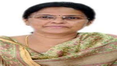 ஆசிரியரின் கடமை என்ன தெரியுமா? ஆட்சியர் சொல்கிறார் கேளுங்க…