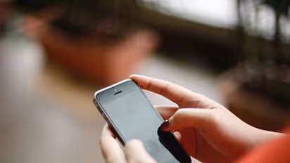 മോപ്പഡിലെത്തി ഒരു മണിക്കൂറിനുള്ളില് 21 മൊബൈലുകള് തട്ടിപ്പറിച്ച മോഷ്ടാവ് പിടിയില്