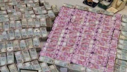 ₹48 crore in raids, 1300 people deposit ₹1 crore in cash: Big money in Karnataka
