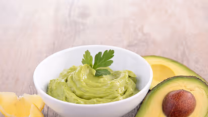 7 healthy benefits of eating butter fruit