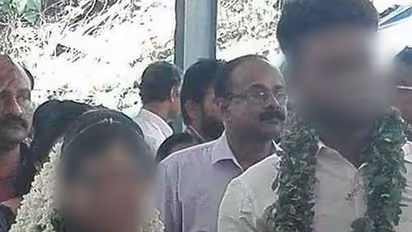 Minutes after wedding, bride dumps groom, walks off with boyfriend