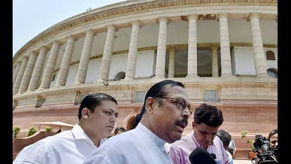 'সব নিময় ভেঙে দীনেশকে রাজ্যসভায় বলতে দেওয়া হল কেন', প্রশ্ন তুলে তদন্ত দাবি সুখেন্দশেখরের