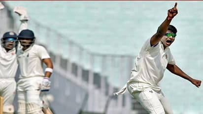 ರೈಲ್ವೇಸ್ ವಿರುದ್ಧ ಕರ್ನಾಟಕಕ್ಕೆ ಭರ್ಜರಿ ಜಯ: :ಗೌತಮ್ ದಾಳಿಗೆ ಎದುರಾಳಿ ತಂಡ ಸರ್ವಪತನ