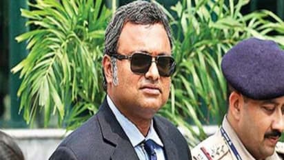 கார்த்திக் சிதம்பரத்தை விசாரித்ததில் பல திடுக்கிடும் தகவல் - சிபிஐ அதிரடி...!