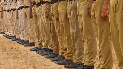 ವರ್ಗ ಕೋರಿದರೆ ಪೊಲೀಸರಿಗೆ ಕಡ್ಡಾಯ ನಿವೃತಿ