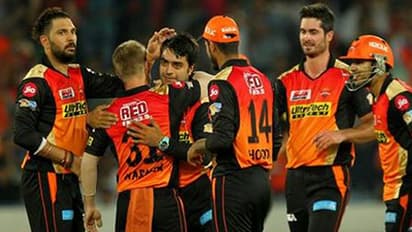 ವಿಶ್ವದ ಅತ್ಯಂತ ಕಿರಿಯ ನಾಯಕನೆಂಬ ಹಿರಿಮೆಗೆ ಪಾತ್ರರಾದ ಸನ್ ರೈಸರ್ಸ್ ಹೈದರಾಬಾದ್ ಆಟಗಾರ