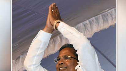 ಸಿದ್ದು ಬಿಜೆಪಿಗೆ: ರಾಜಕಾರಣವೇ ಅಲುಗಾಡಿತು ರವಿ ಹೇಳಿಕೆಗೆ!