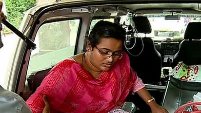 Kerala woman does FB Live, says husband threatening to kill her; help arrives after video goes viral