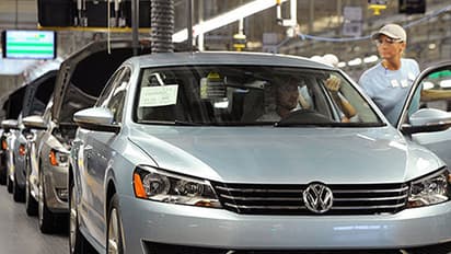 एक परिवार में दो कारों का बढ़ रहा ट्रेंड, Volkswagen की Das Welt Auto Brand से खरीदें बेहद सस्ती कारें