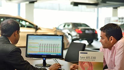 ರಾಜ್ಯದ ಜನರಿಗೆ ಮತ್ತೊಂದು ದರ ಏರಿಕೆ ಬಿಸಿ, ಏಪ್ರಿಲ್ನಿಂದ ವಾಹನ ಖರೀದಿ ದುಬಾರಿ