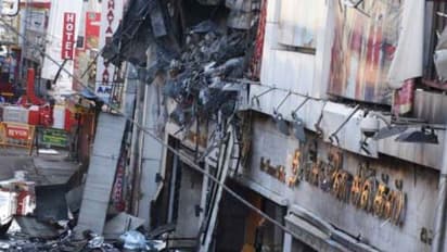 தரைமட்டமாகிறது சென்னை சில்க்ஸ் - தொடங்கியது இடிக்கும் பணி...