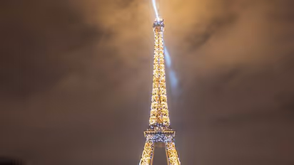 അമേരിക്കക്ക് പിന്നാലെ മാസ്ക് അഴിച്ച് ഫ്രാന്സും; കൊവിഡ് നിയന്ത്രണങ്ങള് 20ന് അവസാനിക്കും