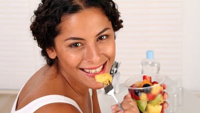 உங்களை நீங்களே ஆரோக்கியத்துடன் பார்த்துகொள்ள இந்த வழிகளைப் பின்பற்றினாலே போதும்...