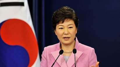 ദക്ഷിണകൊറിയൻ പ്രസിഡന്റ് പാർക് ഗ്യൂൻഹൈക്കിനെ പുറത്താക്കി