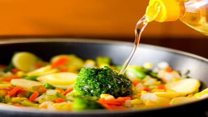 உங்களுக்குத் தெரியுமா? உணவில் ஆயில் குறைத்தால், வாழ்வில் ஆயுள் குறையாது…