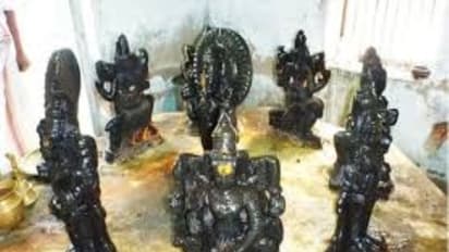 "நவகிரகம்" சுற்றும் போது யார் எத்தனை சுற்று சுற்ற வேண்டும் தெரியுமா ?