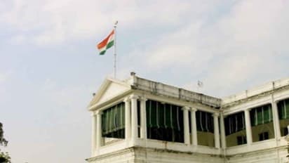 ராஜஸ்தான் ஆளுநர் ஜனநாயகப் படுகொலை... தமிழக ஆளுநர் மாளிகை முன்பு போராட்டம்... காங்கிரஸ் அதிரடி அறிவிப்பு!