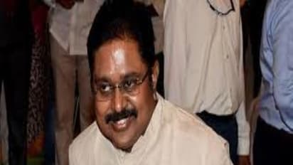 அதிமுகவில் அடுத்த குழப்பம்….அண்ணா தொழிற்சங்கத்திற்கு புதிய நிர்வாகிகளை நியமித்தார் டி.டி.வி.தினகரன்…..