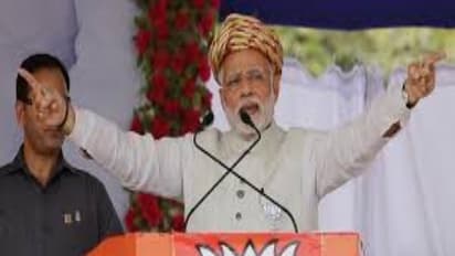 காங்கிரஸ் பொய்களால் நாட்டை பிரித்துவிட்டது.....பிரதமர் மோடி கடும் தாக்கு....