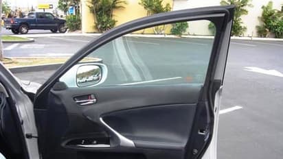 ಜಿಲ್ಲಾ ಪಂಚಾಯತ್ ಸಿಇಒ ಕಾರು ಪಲ್ಟಿ