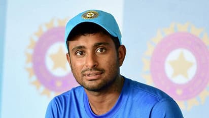 റായ്ഡു പുറത്ത്, റെയ്ന വീണ്ടും ഇന്ത്യന് ടീമില്