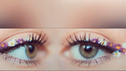 Trend alert: Floral eyeliners give your eyes the drama they want