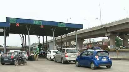 Toll Plaza scam: Union Minister Ramesh Jigajinagi under scanner