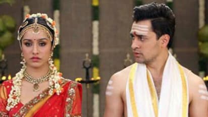 Gold to shine bright at Rs 30-33,500 per gram