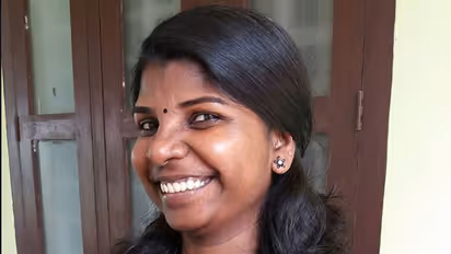 എന്റെ ആത്മഹത്യ ആഘോഷിക്കാന് ആരും വരേണ്ട; ഒരു ദലിത് ഗവേഷകയുടെ പൊള്ളുന്ന കുറിപ്പ്