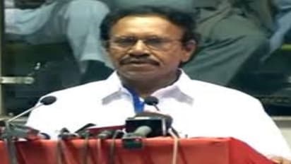 இணைந்தாலும் எடப்பாடிதான் முதலமைச்சர்….தனி ரூட் போடும் தம்பிதுரை