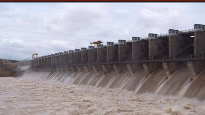 కృష్ణా నది  జలాలపై  కొత్త ట్రిబ్యునల్ :  సొలిసిటర్ జనరల్ అభిప్రాయం కోరిన కేంద్రం