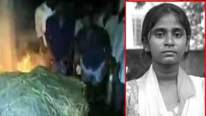 நீட் தேர்வால் உயிரிழந்த அனிதாவின் உடல் தகனம் !! ஆயிரக்கணக்கானோர் கண்ணீர் மல்க இறுதி அஞ்சலி !!!