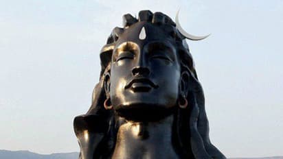 কবে হবে শ্রাবণ মাসের পূর্ণিমা, জেনে নিন এর পূজা পদ্ধতি ও ধর্মীয় গুরুত্ব