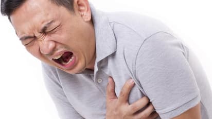 மாரடைப்பின் அறிகுறிகள் முதல் அதனைத் தடுக்கும் அறிவுரைகள் வரை ஒரு முழு அலசல்...