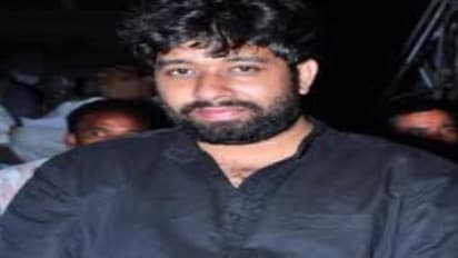 அட்ரா சக்க - ஓபிஎஸ்க்கு இப்படி ஒரு விளக்கமா.... கலக்கும் சிம்பு இயக்குனர்...!!!