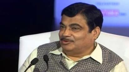 "ரஜினிக்கு ஏற்ற இடம் பாஜக தான்…!!" - அமித்ஷாவைத் தொடர்ந்து நிதின் கட்கரியும் அழைப்பு