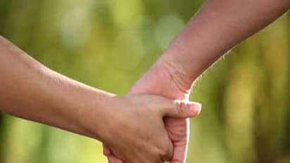 కొంపముంచిన రాంగ్కాల్:పెళ్లైనా ప్రియుడితో మ్యారేజ్కు రెడీ, షాకిచ్చిన లవర్