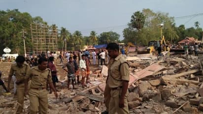 പുറ്റിങ്ങല് ദുരന്തം: ഉദ്യോഗസ്ഥരെയും പൊലീസിനെയും ഒഴിവാക്കിയ കുറ്റപത്രം ദുർബലമെന്ന് ക്രൈംബ്രാഞ്ച് മേധാവി