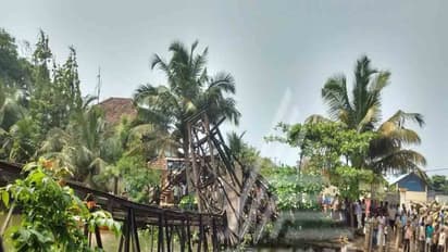 கொல்லத்தில் இரும்புப் பாலம் இடிந்து விழுந்து ஒருவர் பலி; 20 பேர் காயம்