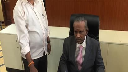 'ஜெ'மரணம்..! 2 அரசு மருத்துவர்களுக்கு சம்மன்..! நீதிபதி ஆறுமுகசாமி அதிரடி..!