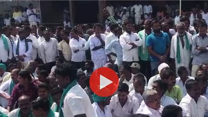 టిఆర్ఎస్ కు కాక పుట్టించిన ఆర్మూరు రైతులు (వీడియో)