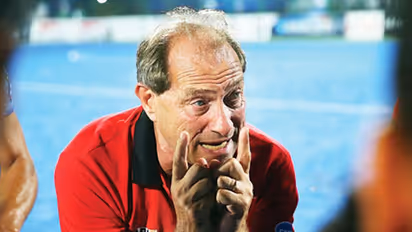 Hockey India sacks chief coach Roelant Oltmans