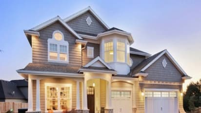 வீடு கட்டும் போது தலைவாசல் இப்படி வையுங்கள்... அதிர்ஷ்டம் கொட்டோ கொட்டுன்னு கொட்டும்!!