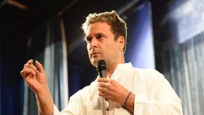 കോണ്‍ഗ്രസില്‍ തലമുറമാറ്റം; രാഹുല്‍ ഗാന്ധി നാളെ അധ്യക്ഷനായി ചുമതലയേല്‍ക്കും