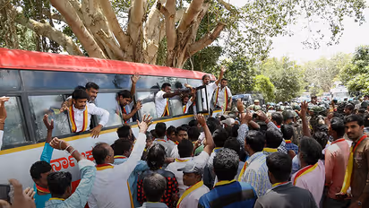 ಕರ್ನಾಟಕ-ತಮಿಳುನಾಡು ವ್ಯಾಪಾರ ವಹಿವಾಟು ಸ್ಥಗಿತ; ನಿತ್ಯ ಸಾವಿರಾರು ಕೋಟಿ ರು.ಗೂ ಅಧಿಕ ನಷ್ಟ