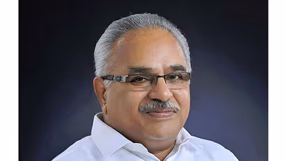 Chinks wide open: CPI state secretary raps Prakash Karat, Pinarayi Vijayan